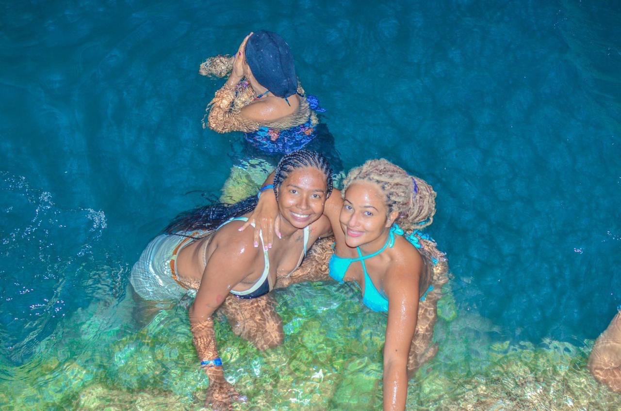HIGH VIBES EXCURSIONS & TOURS DR
