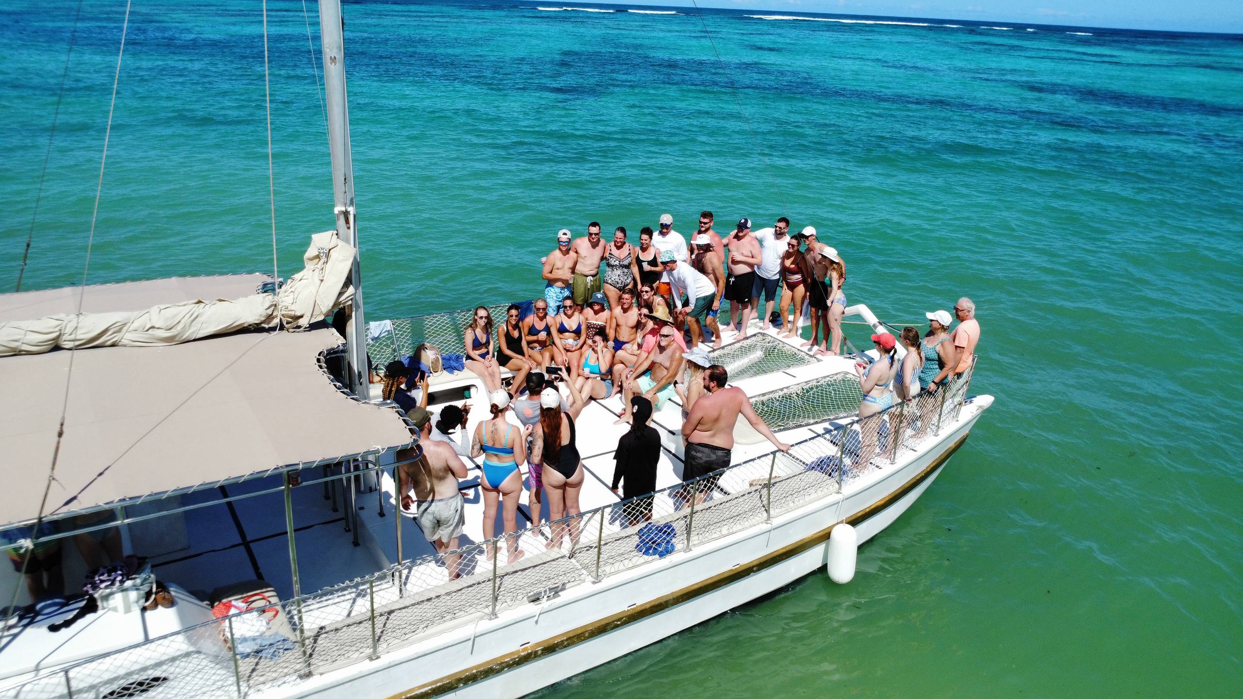 HIGH VIBES EXCURSIONS & TOURS DR