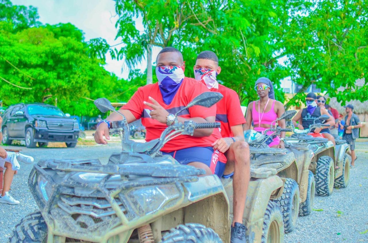 HIGH VIBES EXCURSIONS & TOURS DR